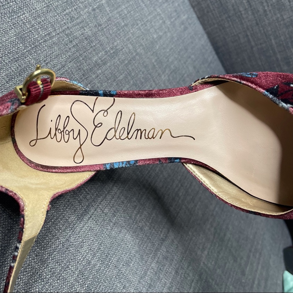 Libby Edelman Velvet Jennifer Pump - Picture 10 of 14